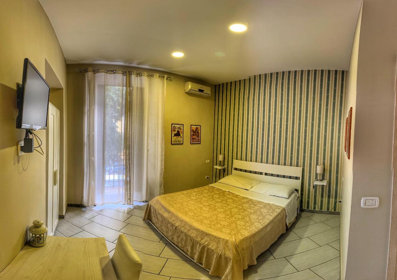 B&B 248 Napoli Dış mekan fotoğraf